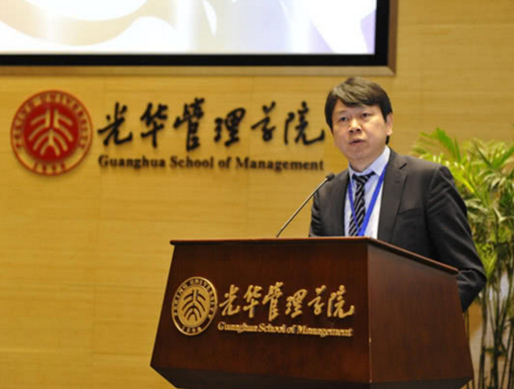 “北大光华”PK“清华经管”谁是状元收割机？内行人都一致选它