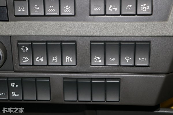 这些才是梦想中的卡车，沃尔沃FH牵引车盘点，每一辆都很“特别”
