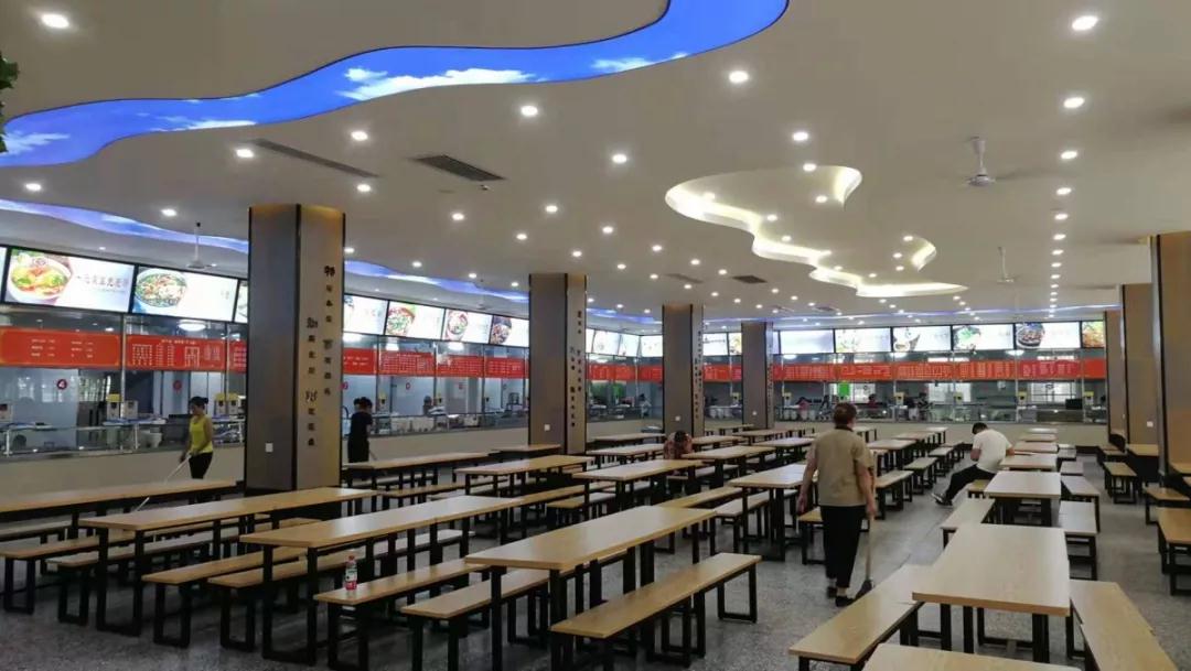 国庆去哪里玩？探寻藏在西安石油大学里的