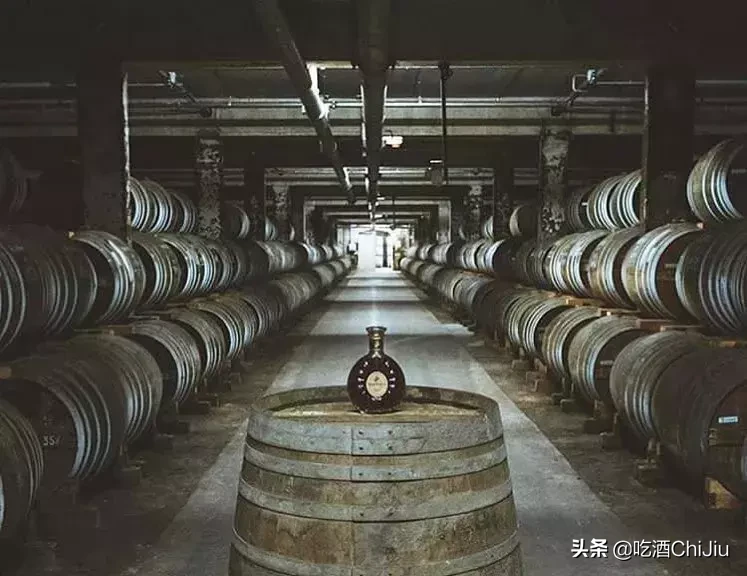 人头马XO,中年富人眼中的性感!