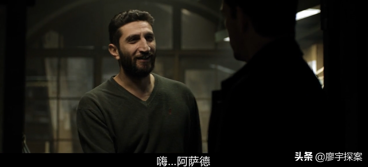 《悬案密码》4部曲：美女囚禁，贵校凶案，漂流瓶求救，墙中干尸