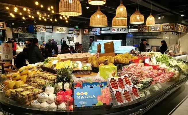 呈贡吾悦广场：昆明潮流网红打卡地的品格与修养