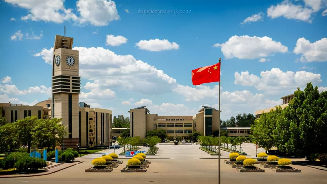 国内两所双非航空类大学，学科实力较强，就业方向明显，值得考虑