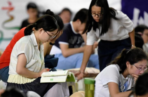 高考要有新变化，或将取消“二、三本线”，22届考生要早知晓