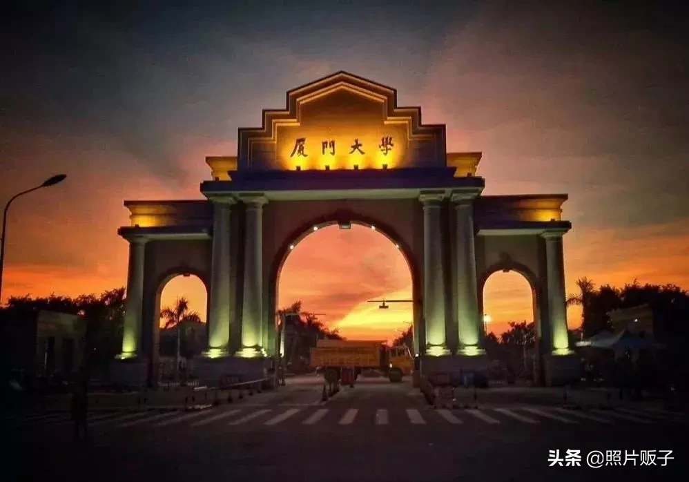 中国最美6所大学，镜头下的它们，不出意外的好看