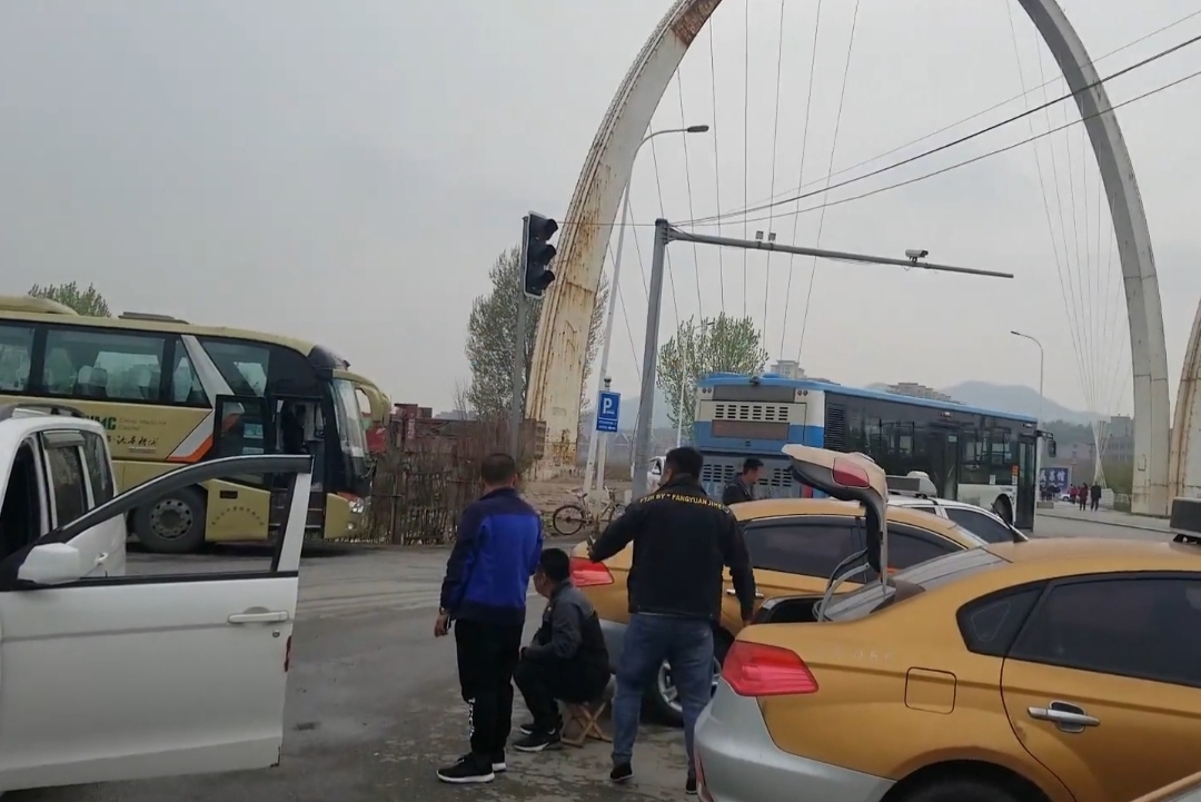 本溪高新区：1个高铁站、6所高校、7条公交线 可发展速度不快