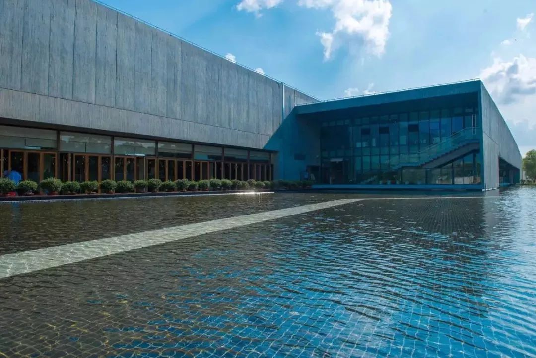 魔都上海这些年，适合翻拍流星花园的私立学校：颜值高，学生棒！