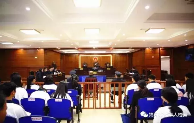 市院“1+4+N”未成年人普法模式被评为2017—2018年度全省“谁执法谁普法”创新创先优秀项目