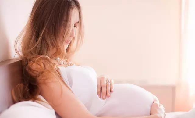 避不开的孕期腰痛，准妈妈可以这样做