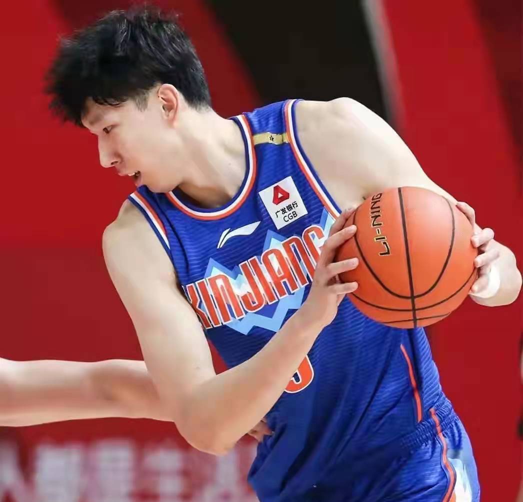 为什么cba有秒(NBA比赛中容易见到的三双，为什么在CBA球场上却鲜有球员做到？)