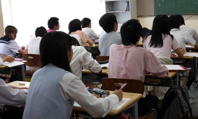 一项“通知”下发，私立高中开始“犯愁”，家长更是愁上加愁