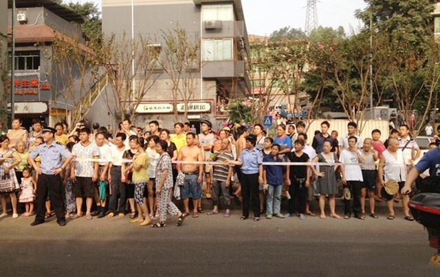 击毙周克华3秒结束！事后两民警回忆：我们根本来不及去想怕不怕