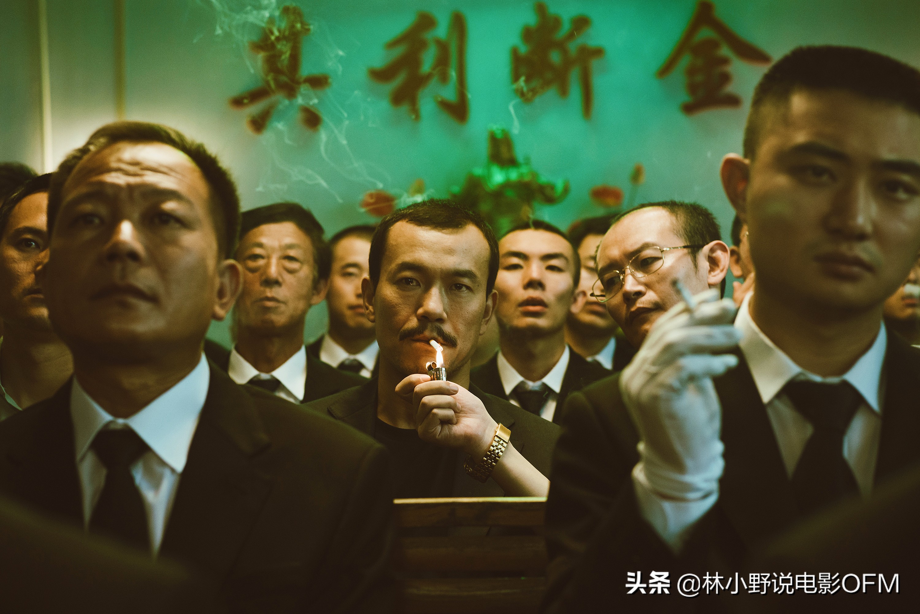 TVB《上海滩》幕后冷知识：汤镇业女友参演，黄日华龙套收入丰厚