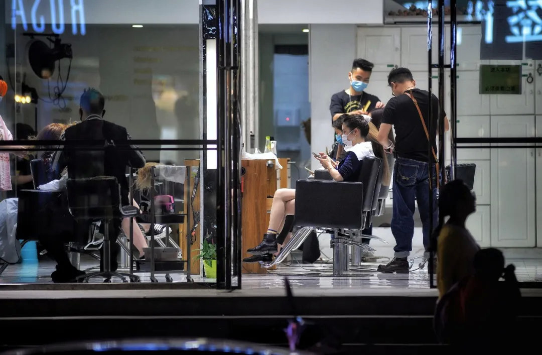 正在失去的洗剪吹自由