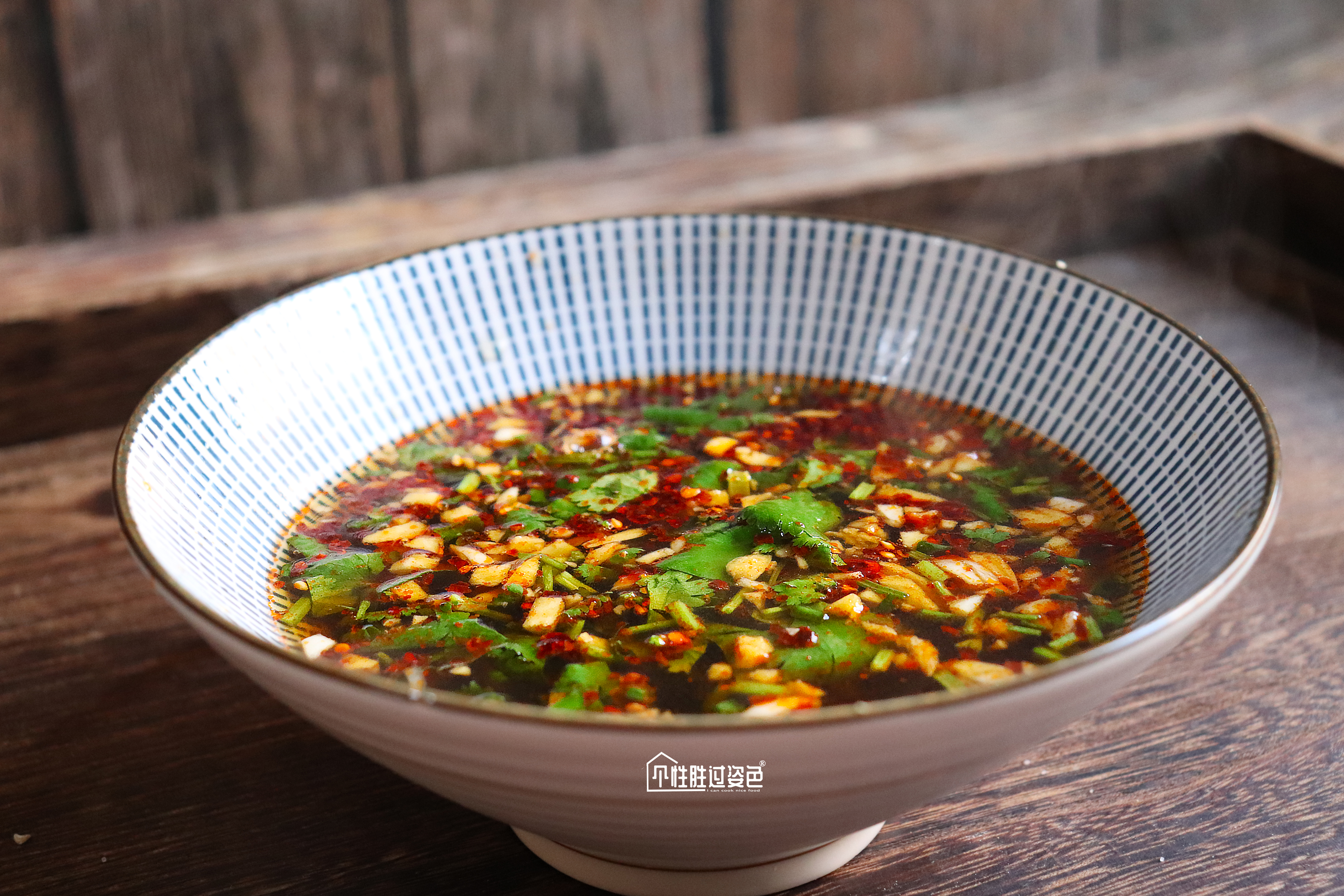 开店20年的老师傅教您正宗酸辣粉做法，秘制配方免费送，记得收藏