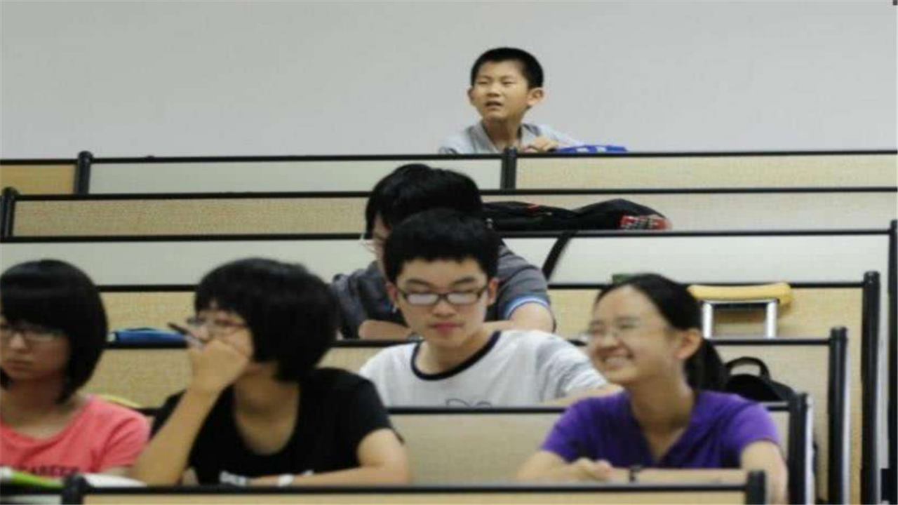 当年那个两天半读完小学，10岁考上大学的山东神童，现在咋样了？