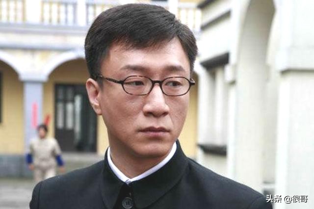 《扫黑风暴》演员学历比拼，为何中戏毕业生占了多数？原因很简单