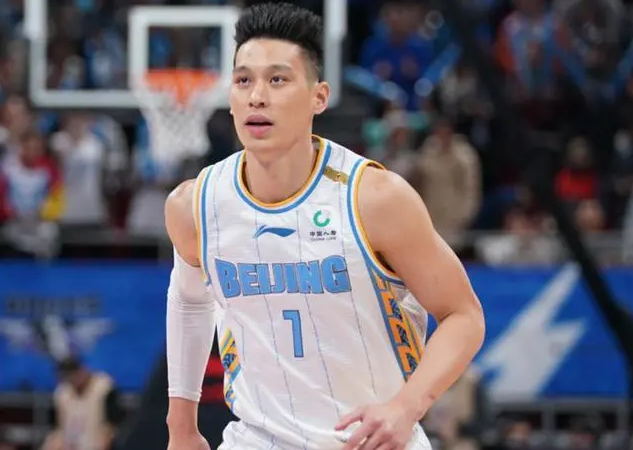 林书豪nba为什么没有合同(林书豪长文解释离开CBA真因：只想要份十天短合同 我还是NBA水平)