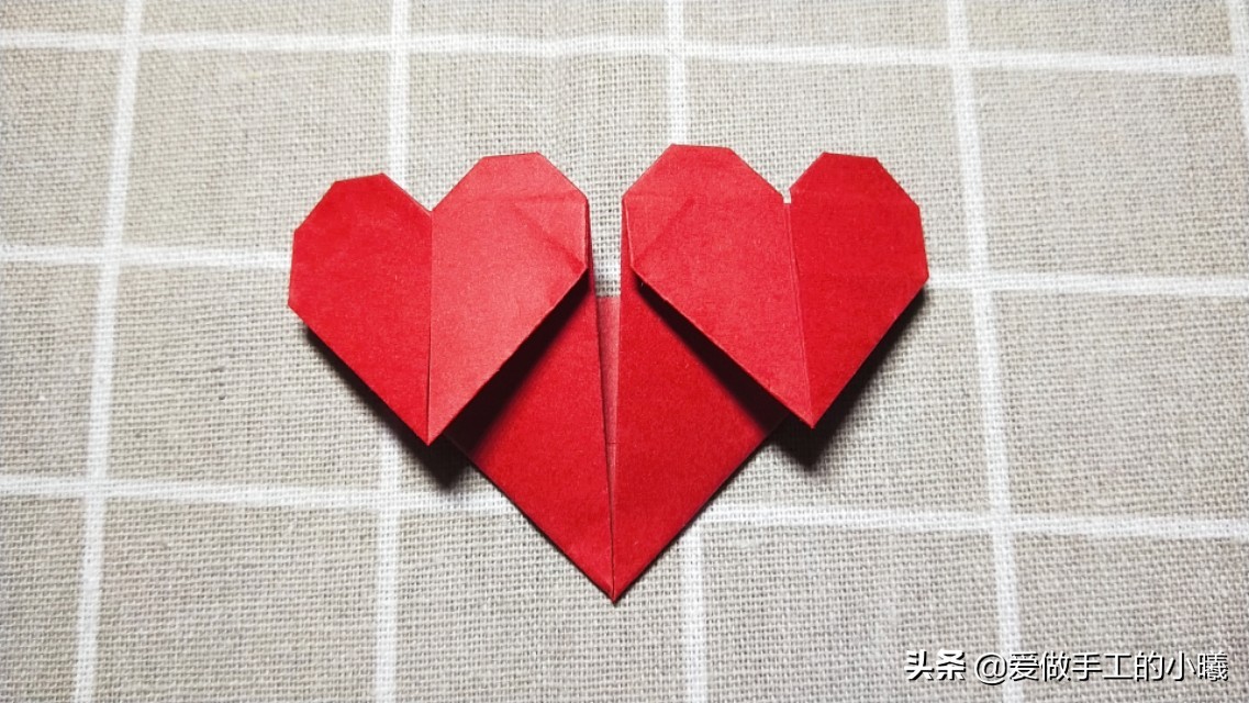 漂亮的双爱心书签，简单又别致，一张纸就完成
