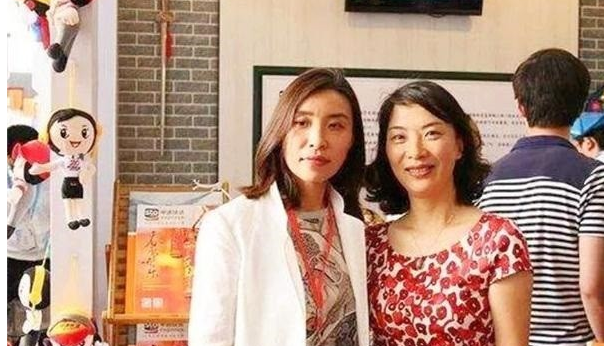 三年前陈小英把申通卖给马云，套现146亿后，她如今人在哪儿