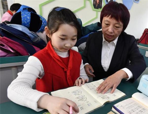 看到高考电脑阅卷全过程，才明白冤枉分都丢在哪，现在知道还不晚