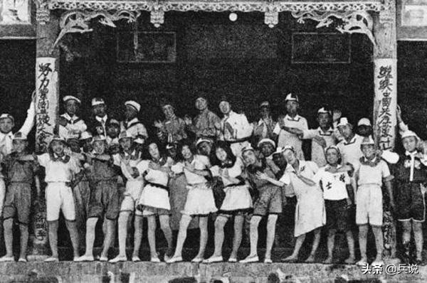 115师东进翻雪山，张国华早有经验：每人一块生姜，部属无伤亡