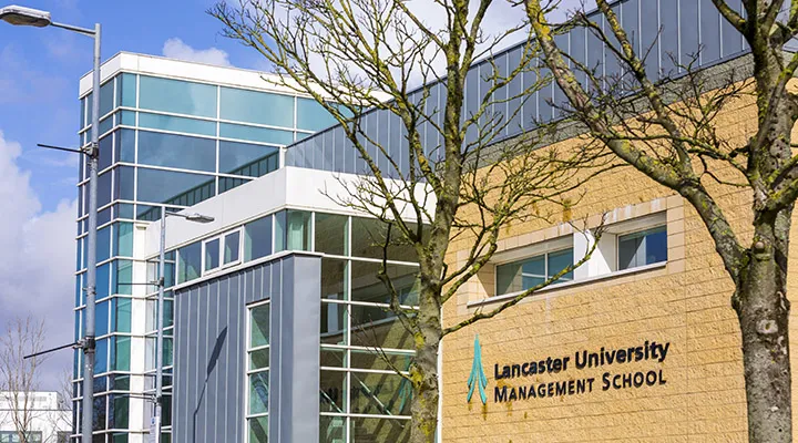 院校申请只看排名？这些英国商学院性价比超高，快抓紧行动吧...