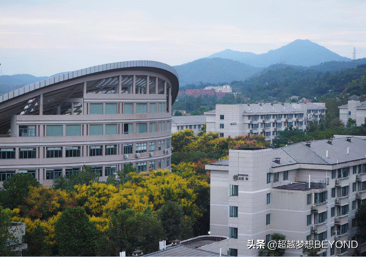 浙江外国语学院2021年浙江省本、专科各专业录取分数