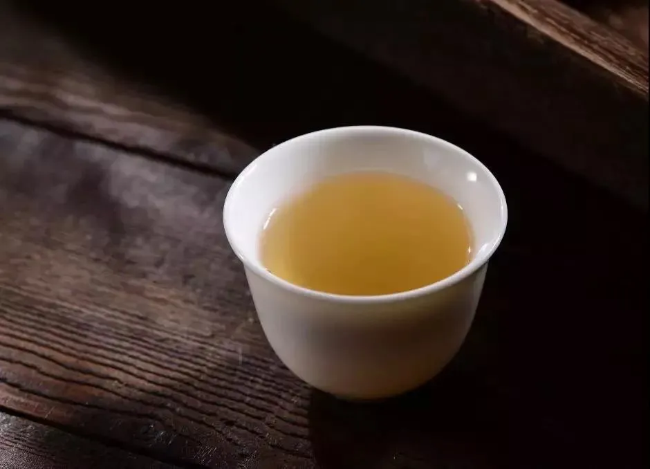 普洱茶的醒茶技巧（3个步骤教你普洱茶如何醒茶）