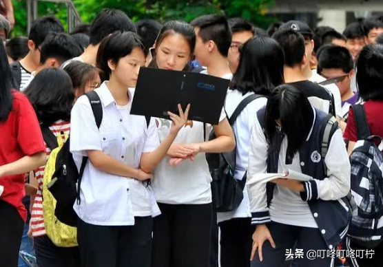 天津高考“放大招”，高考报名有了新要求，高考移民或将成过去