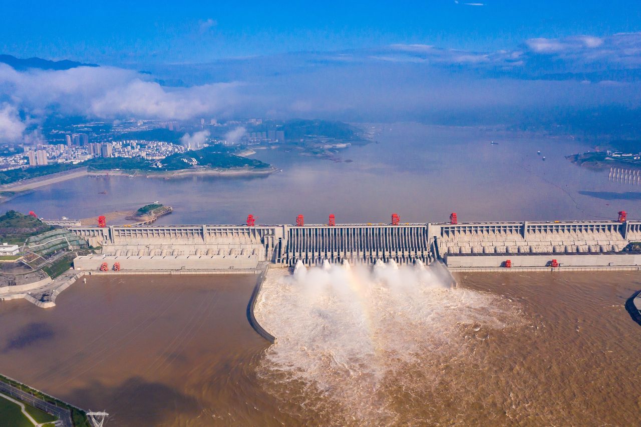 三峡大坝在什么地方在哪个省【三峡大坝的发电机组装在哪里】