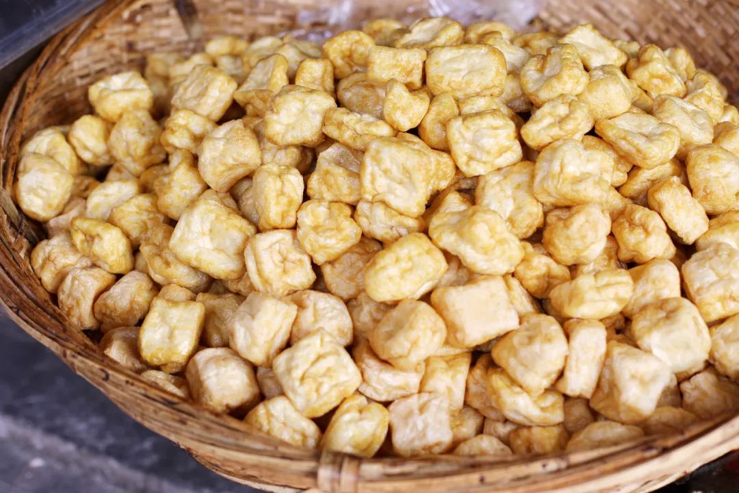 一条仅368米的老街，居然藏着这么多美食？苏州小众古镇推荐