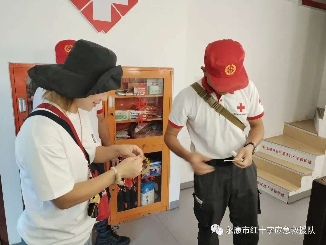 赞!国庆假期志愿服务不打烊