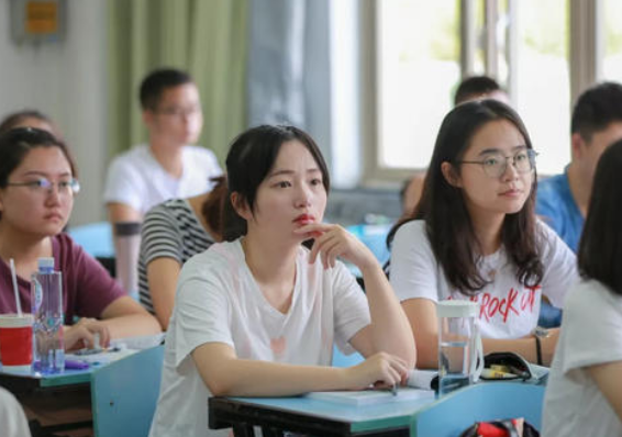 大学寝室当中“奇葩”的室友，真是让人无法理解，你遇到过吗？