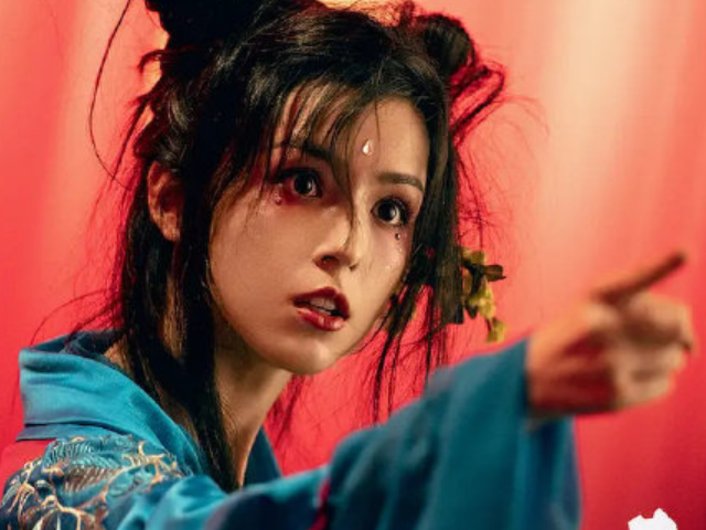 李现的演技可圈可点,可以说是给大家还原了另一种男狐狸精的形象,电影