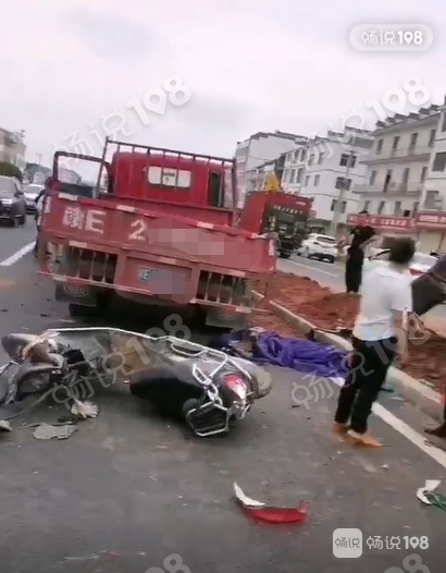 悲剧！鄱阳一货车与电动车相撞，夫妻二人1死1伤