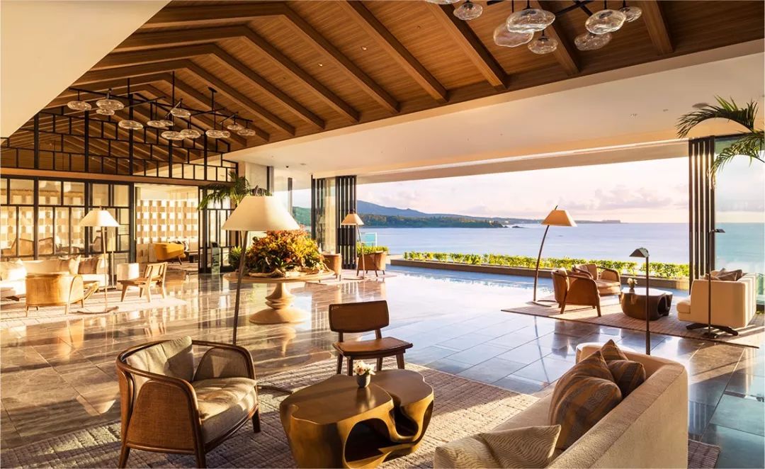 冬季在冲绳感受温暖灿烂的海岛高尔夫