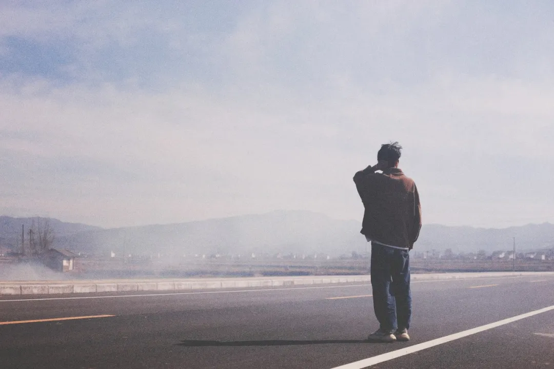 人生落魄时,才能真切看到世态炎凉,人情冷暖.