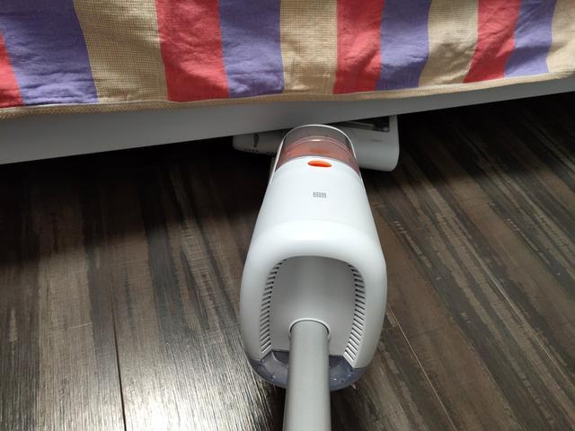 能吸水的吸尘器？不，是全能的洒哇地咔飞狗无线地面清洗机