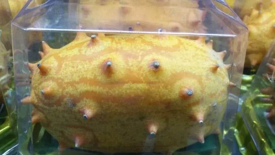 《复联4》中灭霸最爱吃的火参果，却遭女朋友吐槽，太难吃