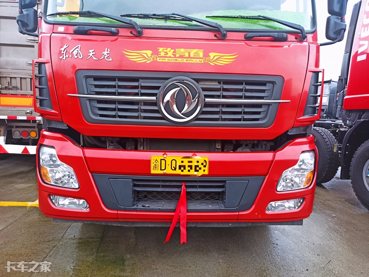 520马力+法士特12挡，实拍东风天龙二手牵引车，车况值得买