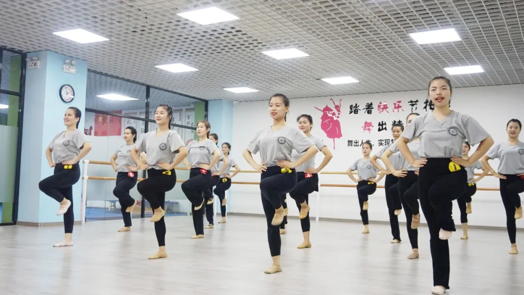 浇灌梦想·悦舞鹏城 | 十一师资培训精彩集锦