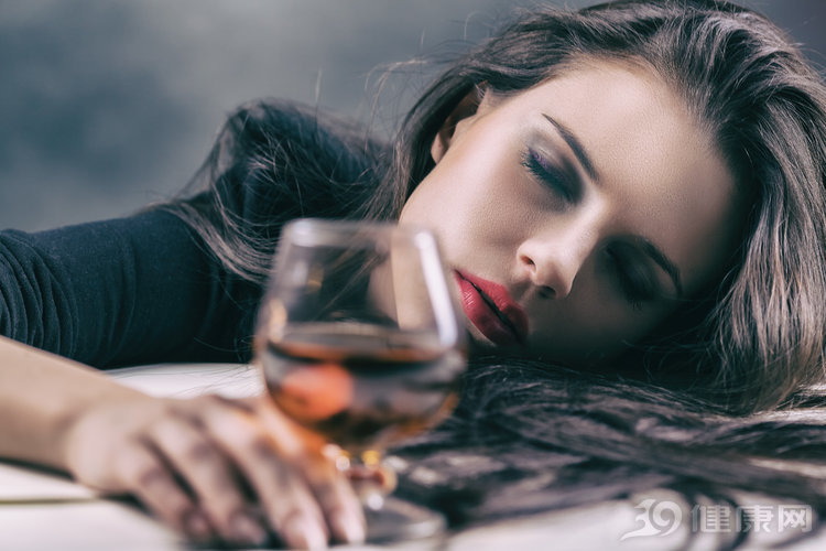 喝酒“断片”是怎么一回事？这个答案和很多人想的不一样！