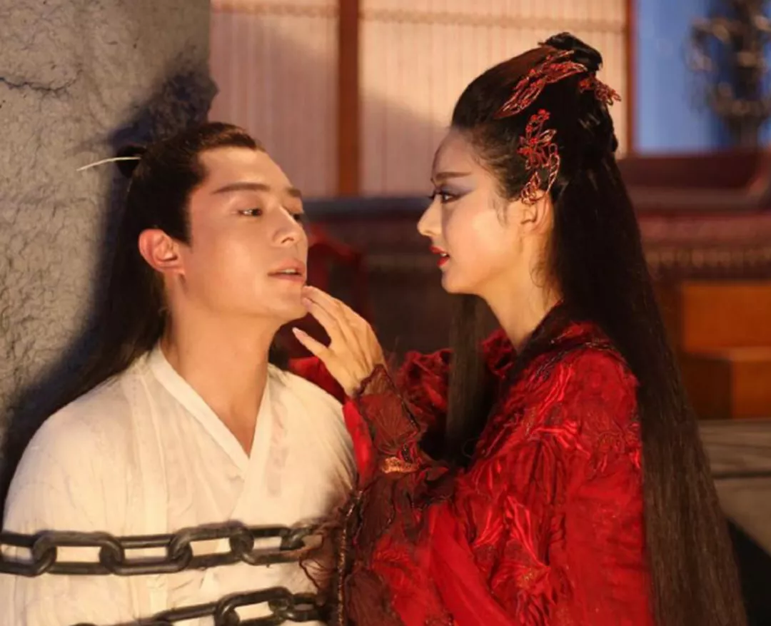 《斛珠夫人》口碑两极分化,杨幂35岁演少女,陈伟霆变太监?