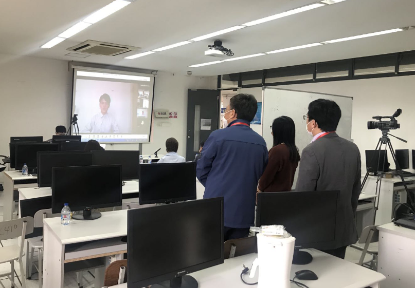 研究生“天价”学费专业曝光，最高费用60万，网友：贫穷限制想象