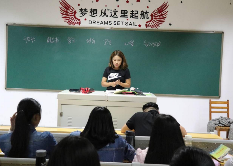 录取分数低的本科大学，就业率具有很大的保障，适合中等生捡漏