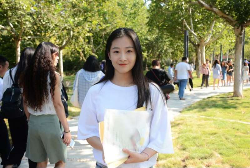 大学留校当老师的条件（毕业后能留校任教的大学生）