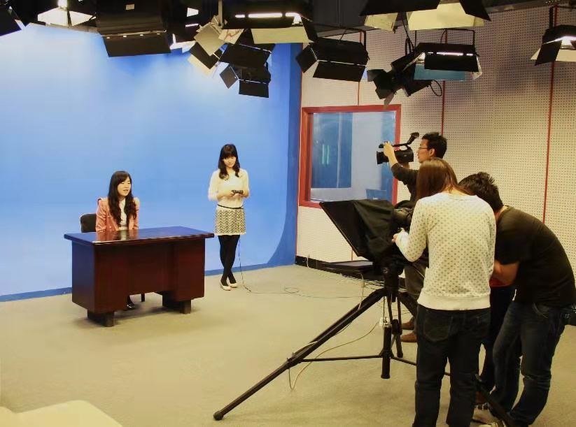 多个省份高考分数线出炉！文史类均上400分，理工类最低达到345分