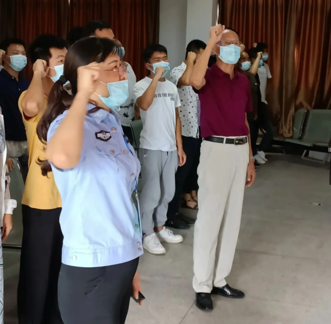 厉害了!瑞金85岁老人成功考取驾照!