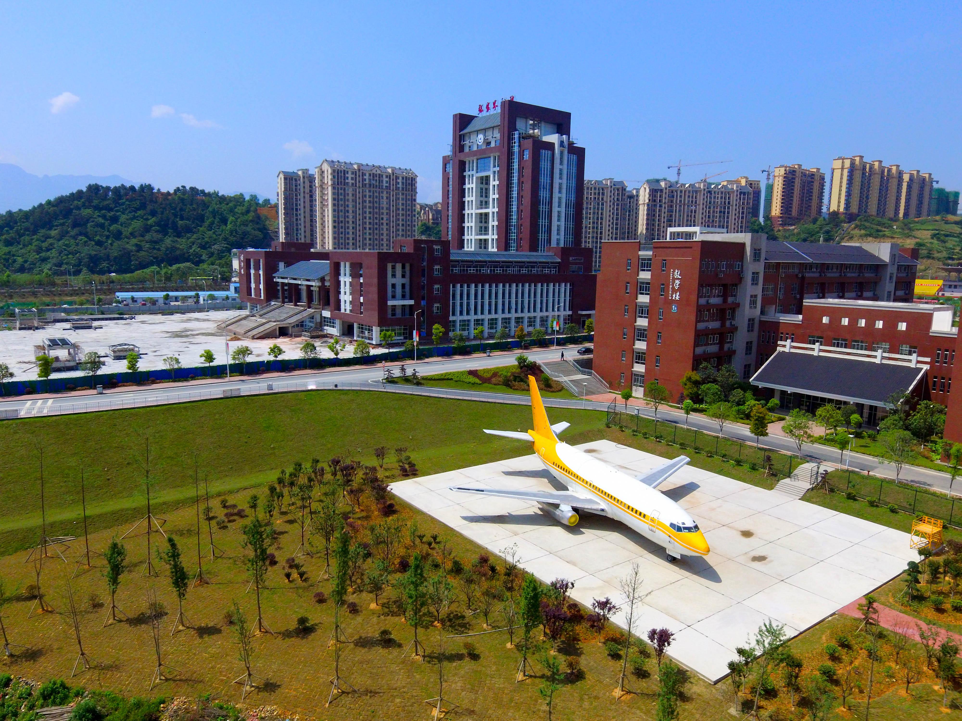 国内最新全部招收士官的大学及专业，专科录取，入伍捷径